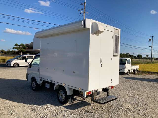 Mazda Bongo Truck 5