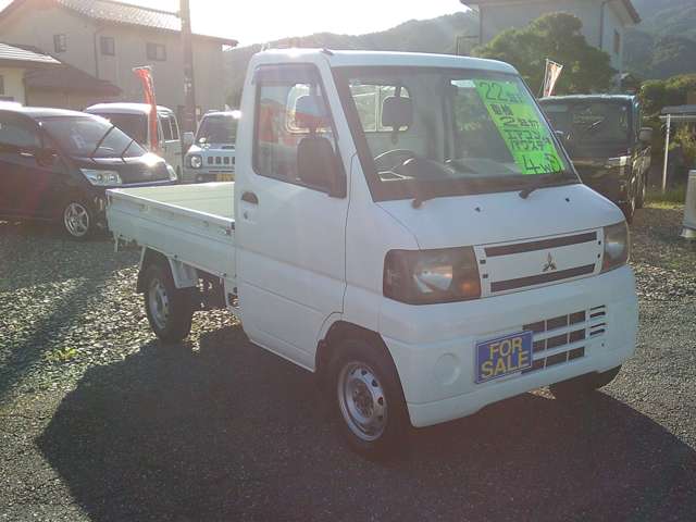 Mitsubishi Minicab Truck 3