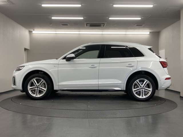 Audi Q5 5