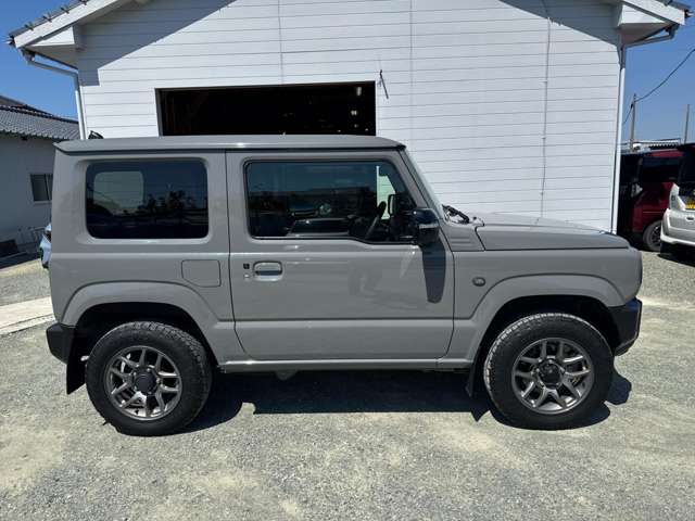 Suzuki Jimny 7