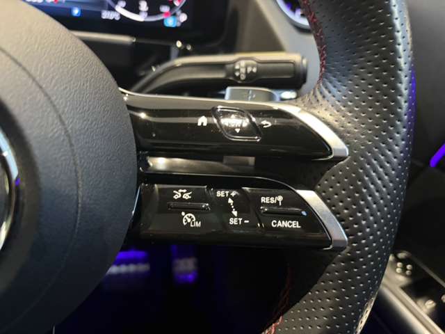 Mercedes-Benz GLA-Class 9