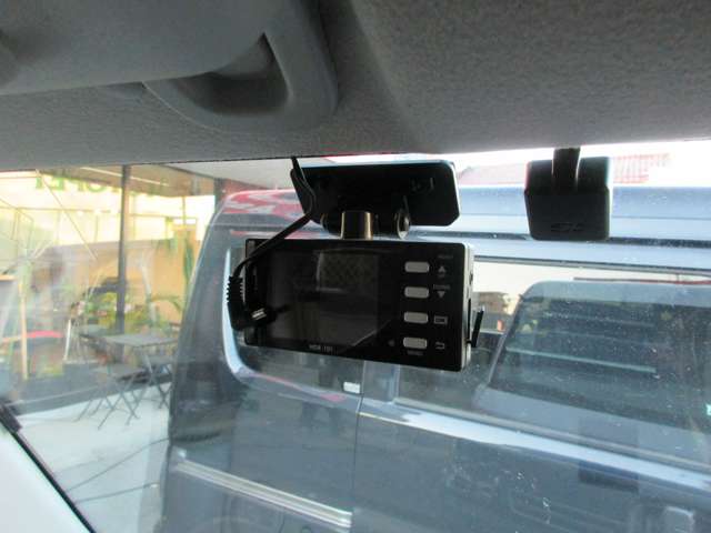 Nissan NV100 Clipper 4