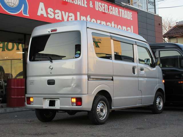 Nissan NV100 Clipper 8
