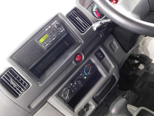Mitsubishi Minicab MiEV 5