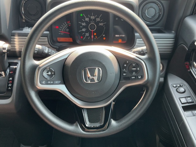 Honda N-VAN 11