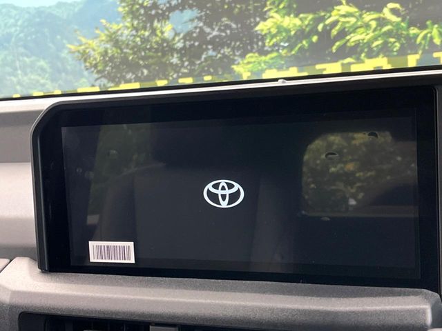 Toyota Land Cruiser FJ 3