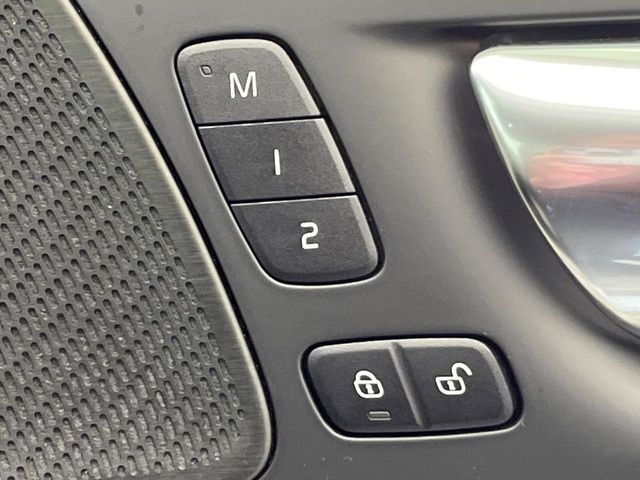 Volvo XC60 9