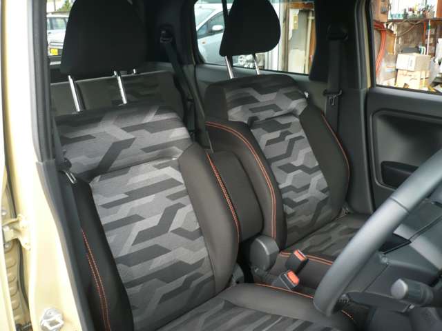Daihatsu Taft 10