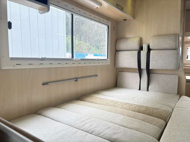 Toyota Camroad 4