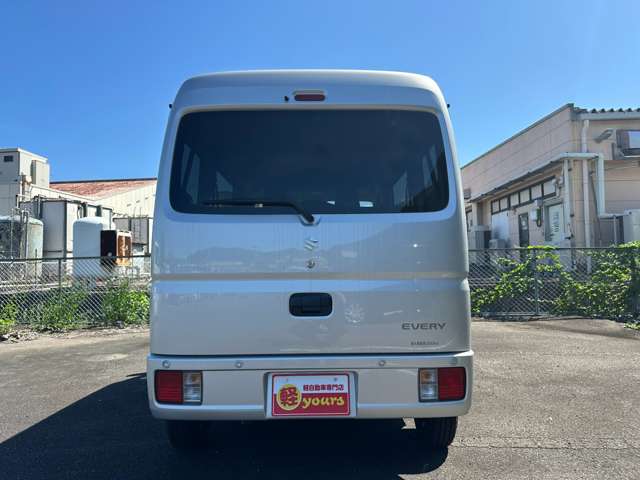 Suzuki Every 12