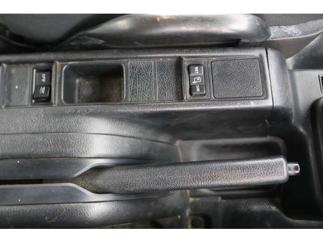Hino Ranger 12