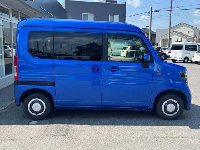 Honda N-VAN 9