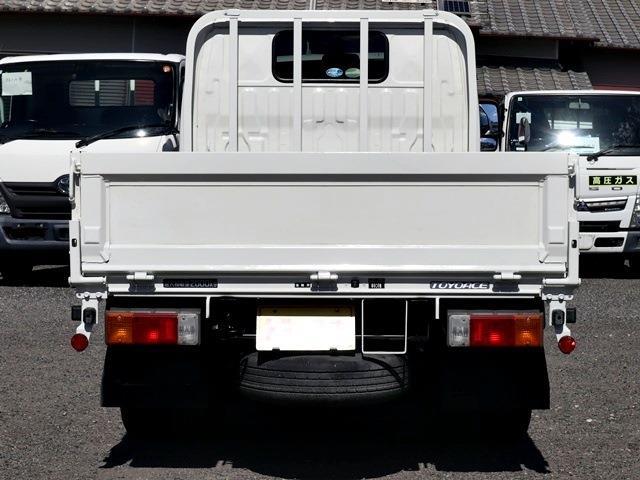 Toyota Toyoace 7
