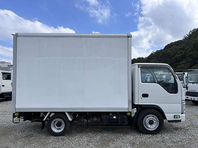 Isuzu Elf 5
