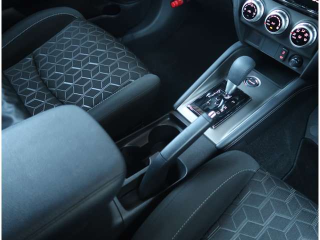 Mitsubishi RVR 11