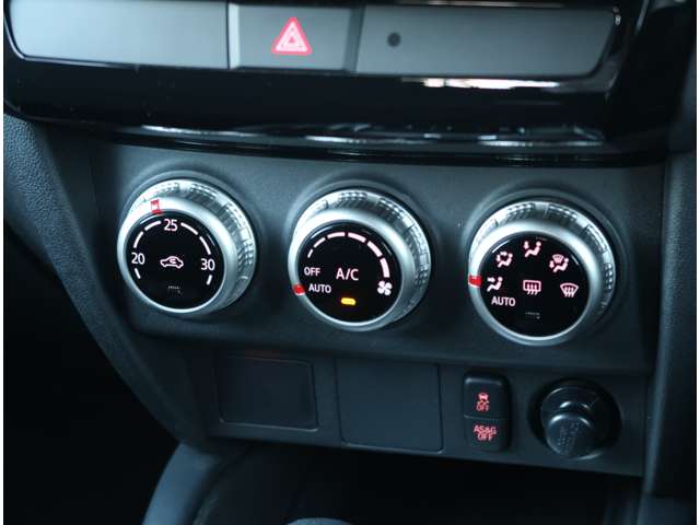 Mitsubishi RVR 12