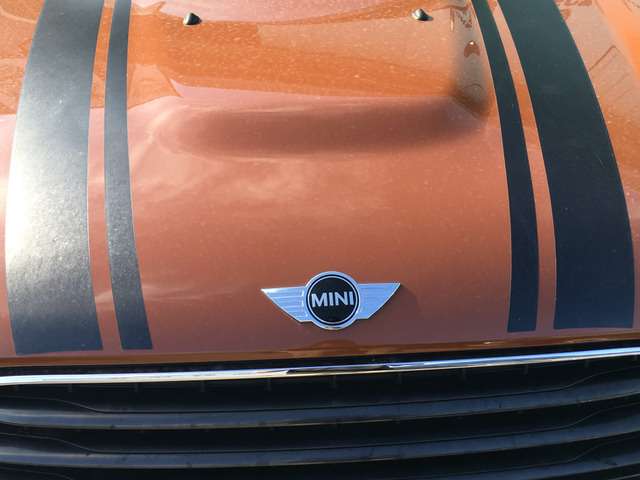 MINI Crossover 11