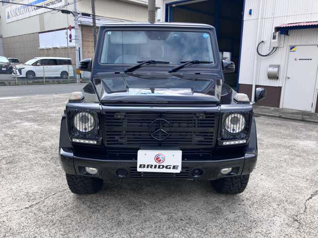 Mercedes-Benz G-Class 2
