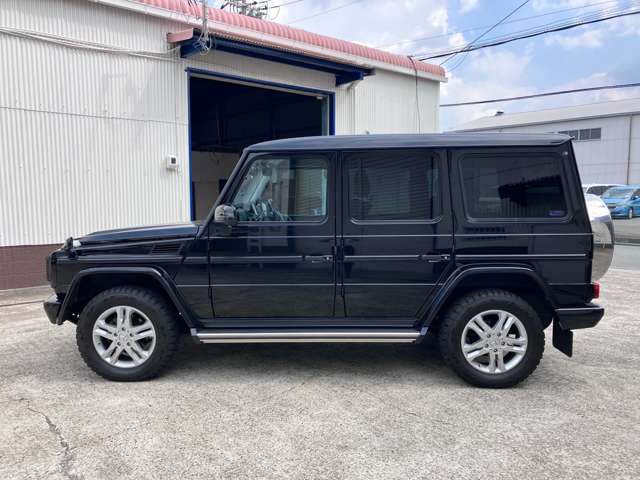 Mercedes-Benz G-Class 8