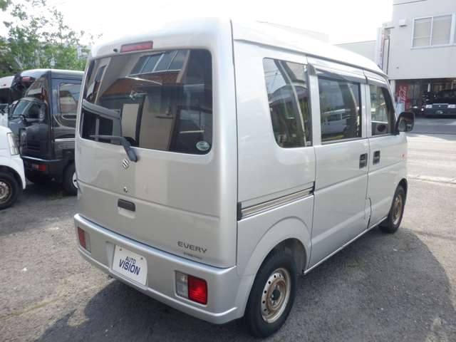 Suzuki Every 6