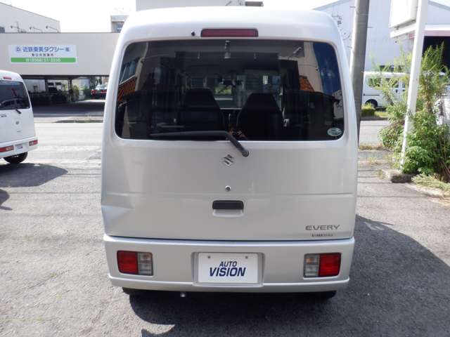 Suzuki Every 8