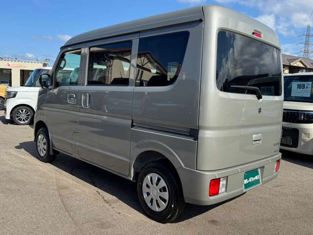 Suzuki Every 11