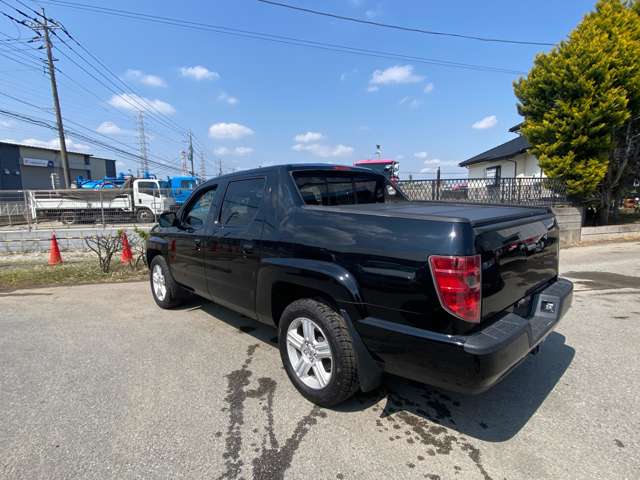 Honda Ridgeline 4