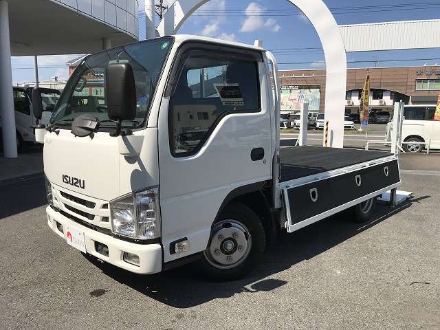 Isuzu Elf 9