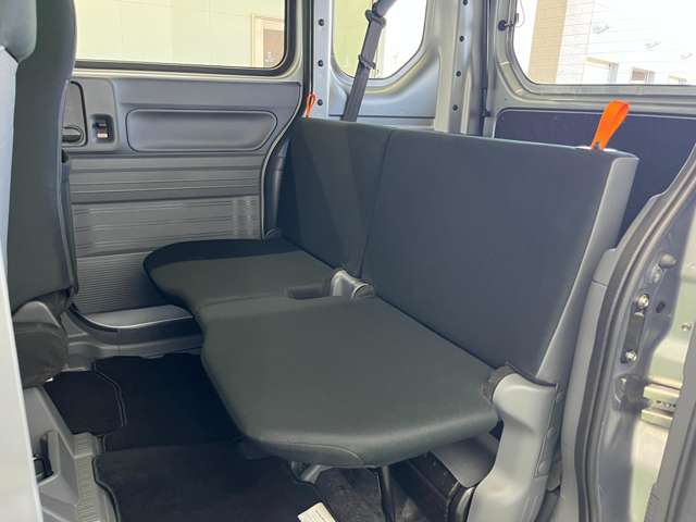Honda N-VAN 12