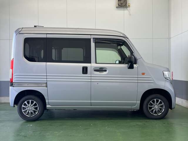 Honda N-VAN 4