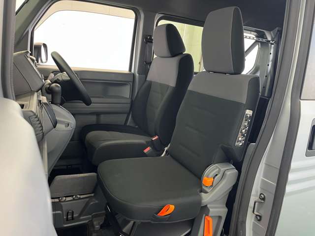 Honda N-VAN 10