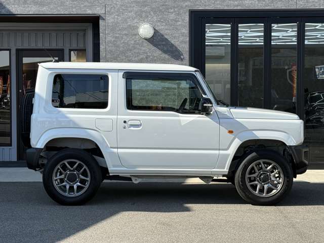 Suzuki Jimny 4