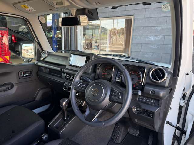 Suzuki Jimny 9