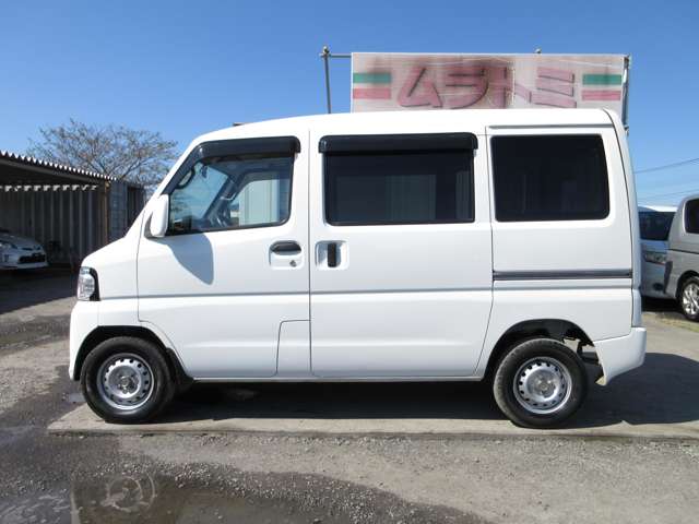 Nissan NV100 Clipper 8
