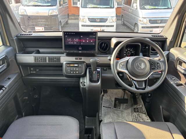 Honda N-VAN 9