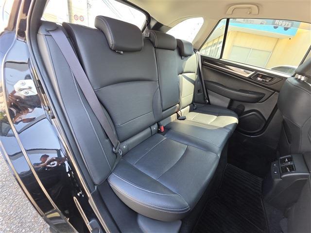 Subaru Legacy Outback 8