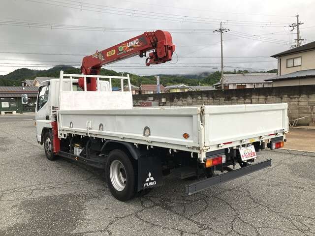 Mitsubishi Fuso Canter 2