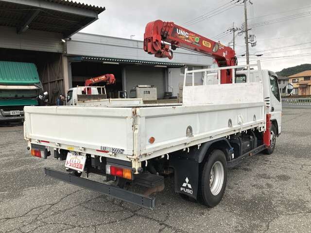 Mitsubishi Fuso Canter 7