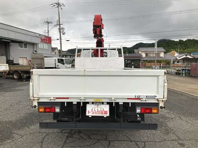 Mitsubishi Fuso Canter 8