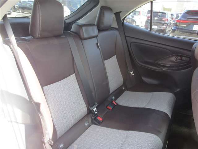 Toyota Yaris Cross 9