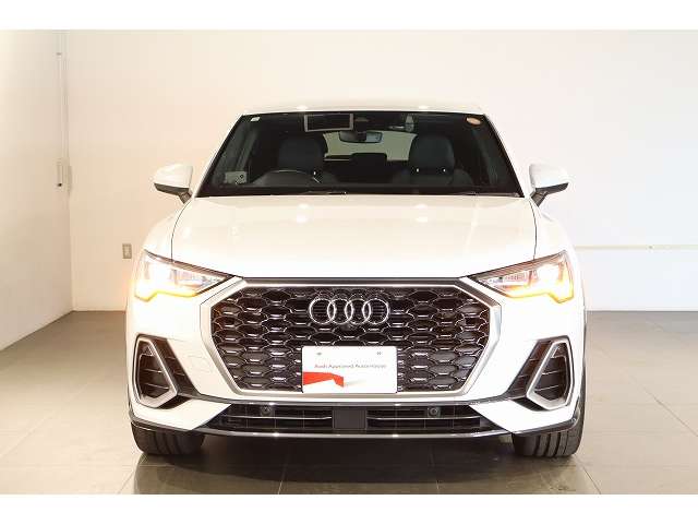 Audi Q3 Sportback 10