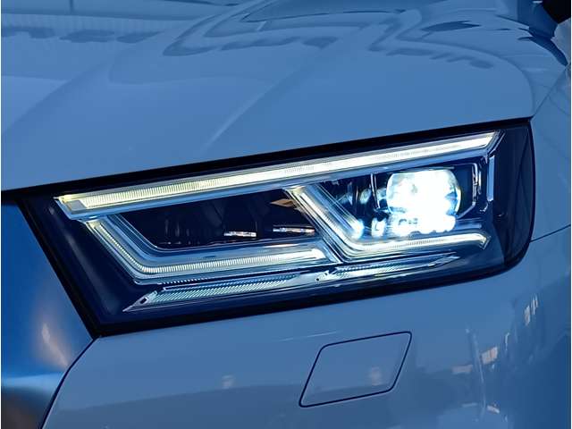 Audi Q5 8