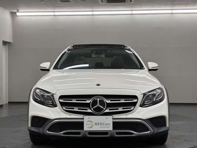 Mercedes-Benz E-Class All-Terrain 8