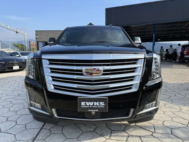 Cadillac エスカレード 8