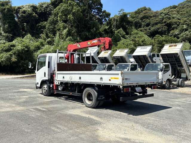 Isuzu Elf 3