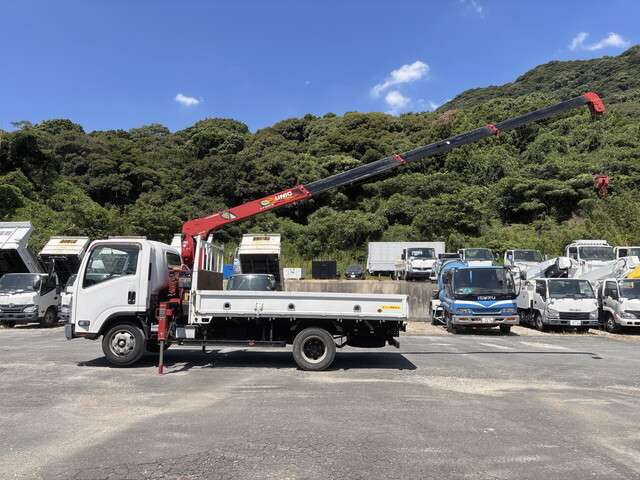 Isuzu Elf 6