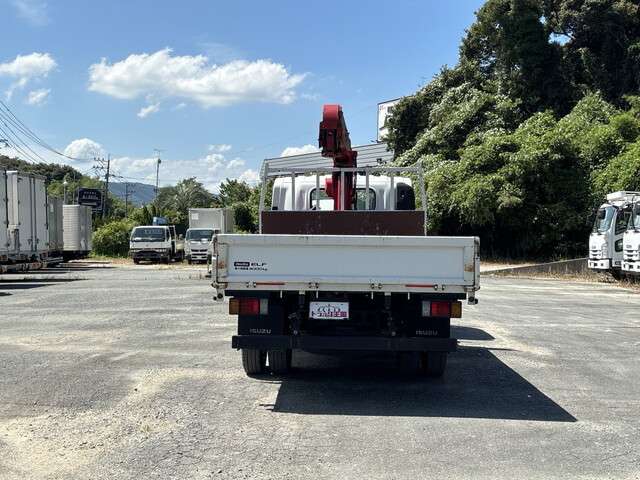Isuzu Elf 9