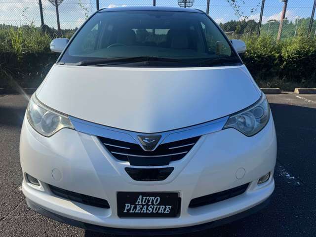 Toyota Estima Hybrid 7