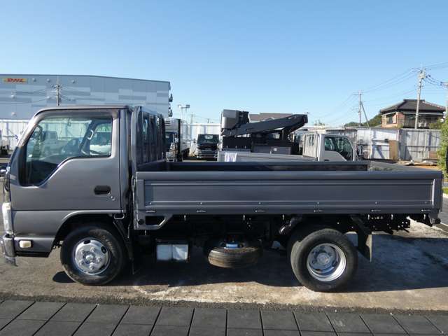 Isuzu Elf 10