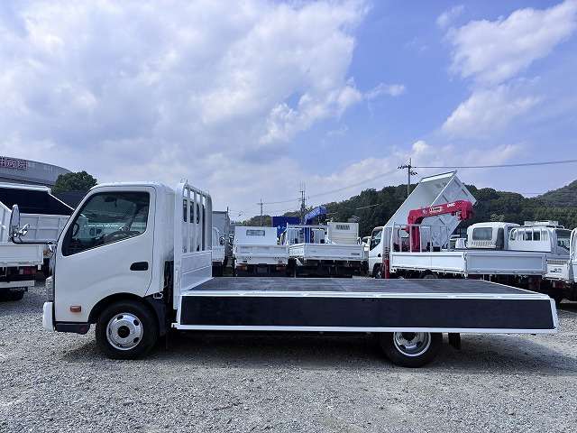 Toyota Toyoace 11